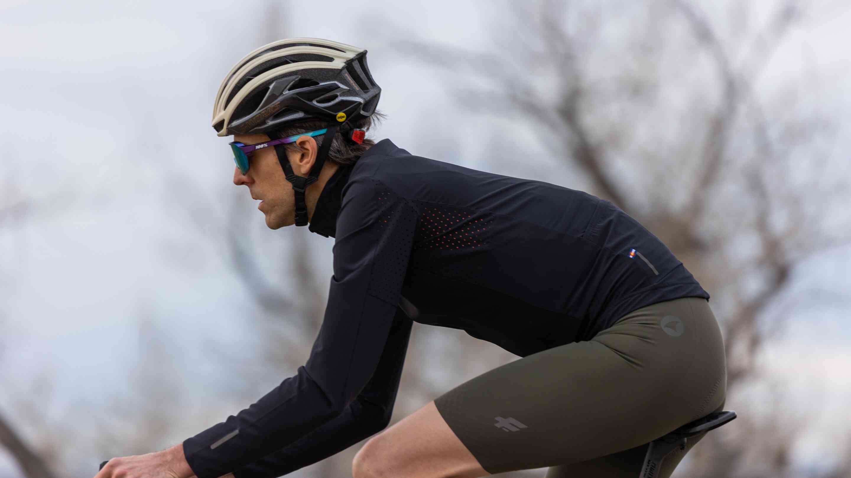 Men's Cycling Jackets for All Weather Conditions